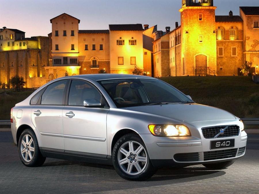  Volvo S40 2004 года  (ZA) (фото 15 из 16)